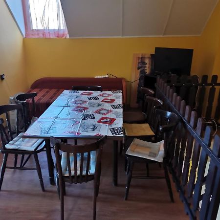 شقة Roland Apartman بالاتوليلّي المظهر الخارجي الصورة
